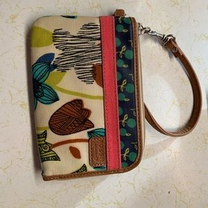 Fosssil Wristlet